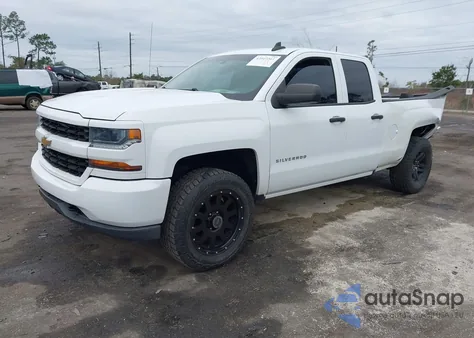 2016 Chevrolet Silverado 1500 Custom z USA, uszkodzony, nr VIN 1GCRCPEC5GZ418926